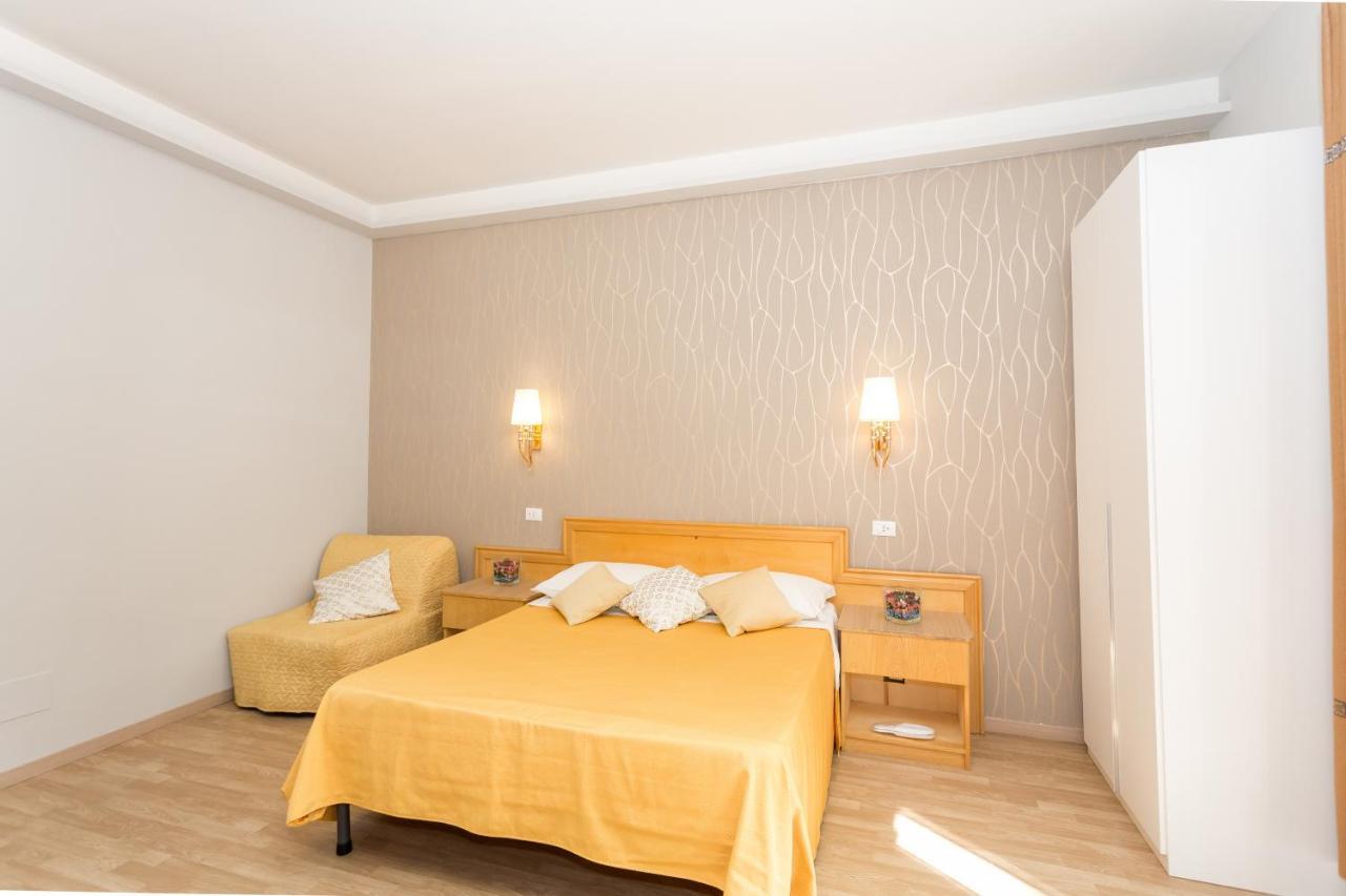 San Pietro Qq Rooms Рим Екстер'єр фото